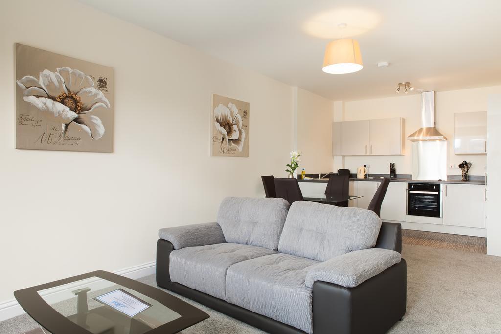 Guild House Apartment Swindon Exterior photo